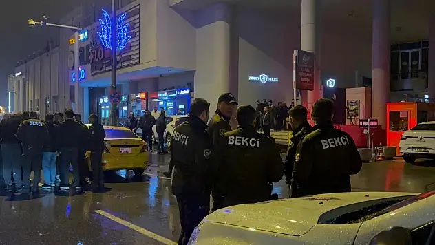 Kayseri'de gece kulübü çıkışı sonrası arbede: Polis ekipleri linç edilmekten kurtardı!