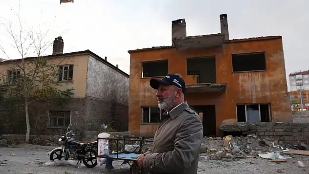 Kayseri'de gecekondular tarihe karışıyor