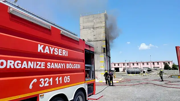 Kayseri'de geleceğin itfaiyecileri sahada ter döktü!