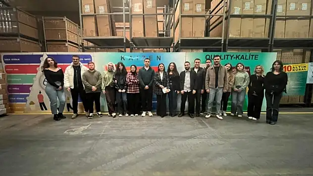 Kayseri'de genç profesyoneller sanayinin dev ismiyle buluştu