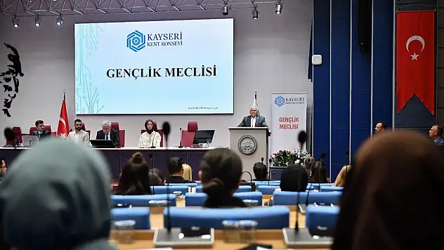 Kayseri'de Gençlik Konseyi kuruldu: İşte ilk toplantıdan detaylar!