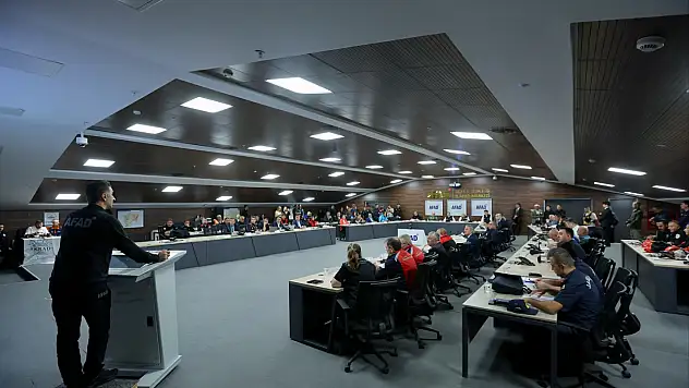 Kayseri'de gerçeğini aratmayan tatbikata Mezarlıklar Müdürlüğü de katıldı!