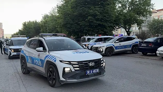 Kayseri'de hareketli akşam: Kız arkadaşına zarar vereceği iddia edilen şahıs yakalandı