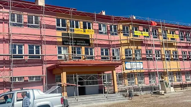 Kayseri'de hayırsever desteğiyle değişim! Okul yeni döneme hazır