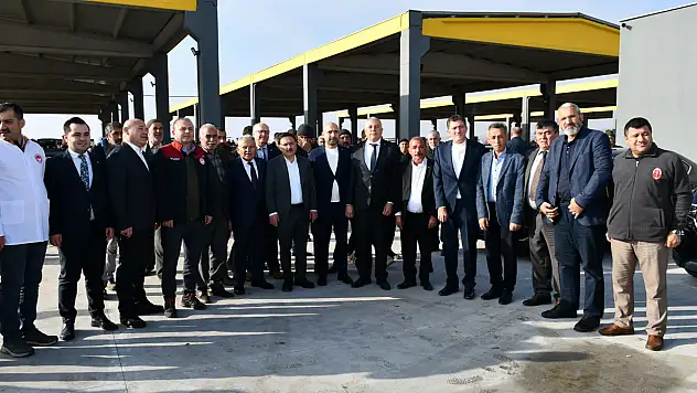 Kayseri'de hayvancılıkta dev adım: 50 milyonluk tesis her hafta binlerce hayvanı buluşturuyor!