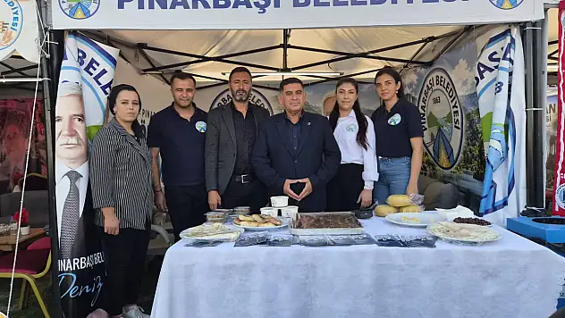 Kayseri'de herkes bu lezzetleri merak etti! Pınarbaşı standına yoğun ilgi