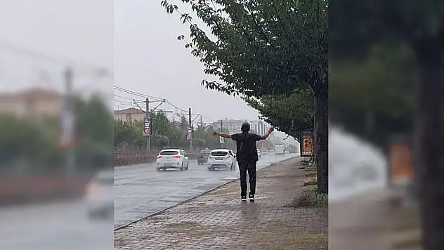 Kayseri'de herkes kaçtı o sadece dans etti