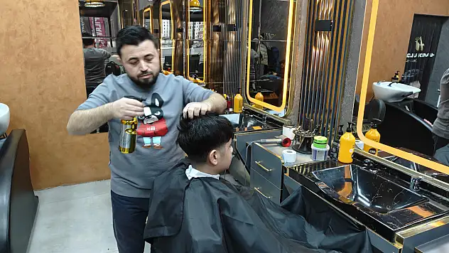 Kayseri'de herkes tıraş olmadan önce herkes bu soruyu soruyor!