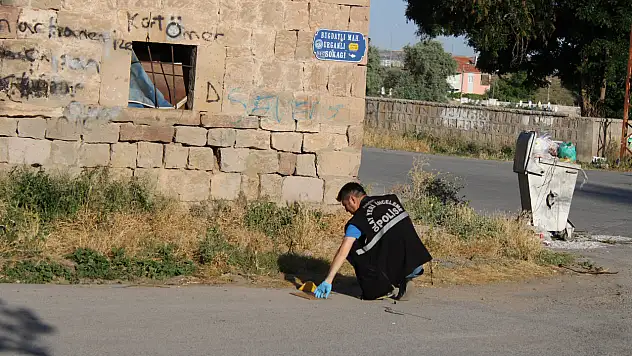 Kayseri'de iki grup arasında kavga çıktı - 1'i ağır olmak üzere çok sayıda yaralı var!