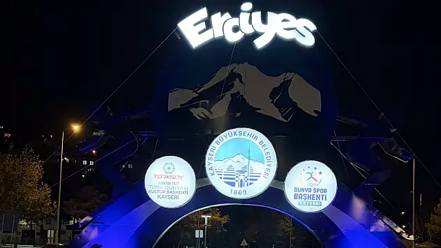 Kayseri'de ilçe girişine Erciyes imzası!