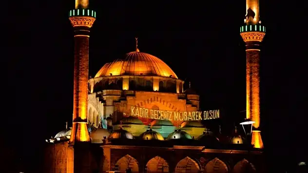 Kayseri'de Kadir Gecesi'ne özel anlamlı program