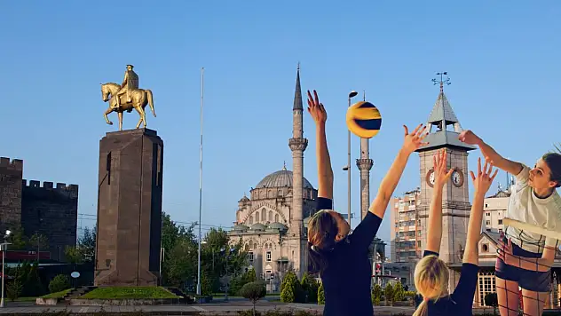 Kayseri'de kamu kuruluşları voleybol maçında mücadele edecek!