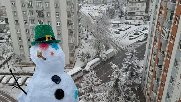 Kayseri'de kar dün yağdı, bugün görüntüleri konuşuluyor