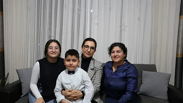 Kayseri'de karne günü vefa ile taçlandı