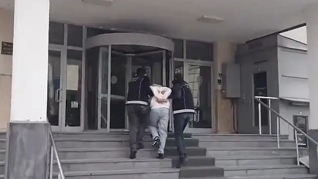 Kayseri'de kasten öldürme suçundan aranan firari yakalandı!