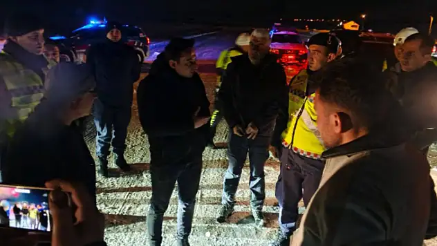 Kayseri'de kaymakam kar kış demeden sahaya indi