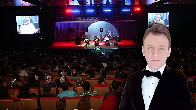 Kayseri'de konser verecek Orhan Çakmak kimdir?