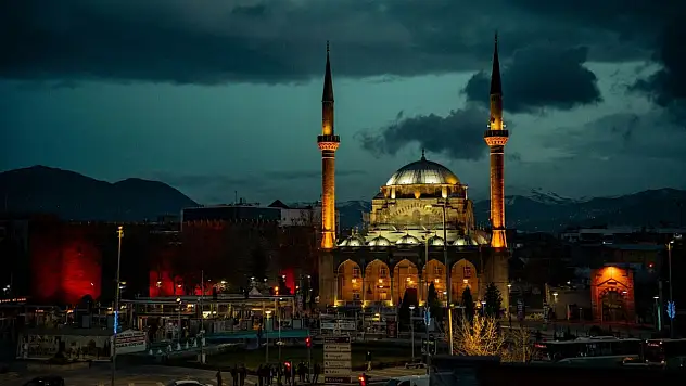 Kayseri'de Kurban Bayramı namazı saat kaçta kılınacak?