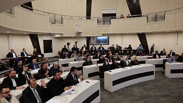 Kayseri'de mecliste 24 gündem maddesi karara bağlandı