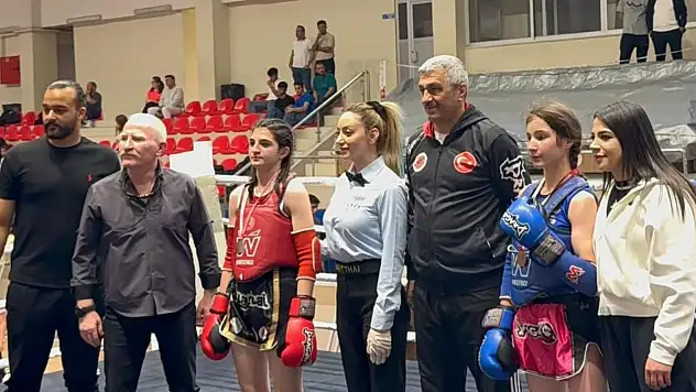 Kayseri'de Melikgazi Muaythai Şampiyonası tamamlandı!