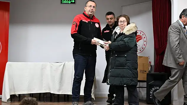 Kayseri'de Meyve Bahçelerinde Budama ve Terbiye Kursu tamamlandı