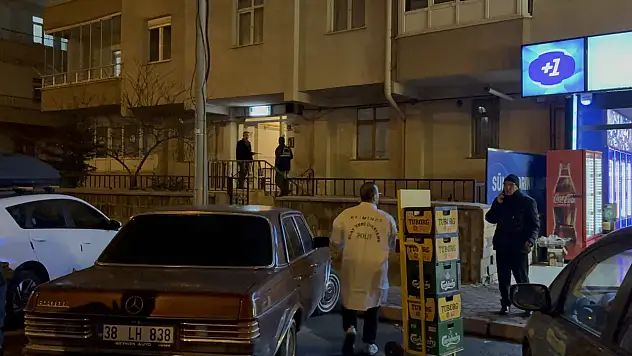 Kayseri'de mezarlık ziyareti dönüşü eşini evde ölü buldu