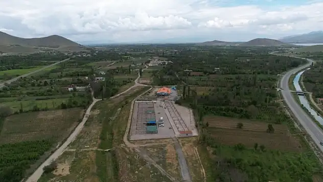Kayseri'de mezarlıklar, kurban pazarı ve mezbaha bayrama hazır!