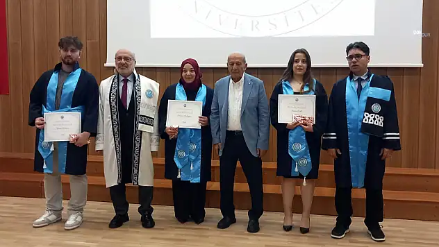 Kayseri'de mezuniyet geleneği değişiyor! Kep yerine bu kez şed kuşandılar