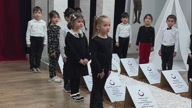 Kayseri'de minik yüreklerden şehitlere vefa