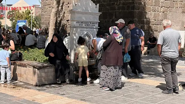 Kayseri'de nefes aldırmayan sıcak! Termometreler bu rakamı gördü
