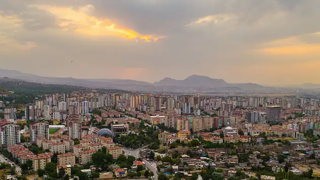 Kayseri'de neler paylaşıldı? ErVa Spor Okulu, Protokol, Kayserispor...