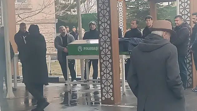 Kayseri'de öğrenci servisinde yaralanan servis şoförü yaşam mücadelesini kaybetti!