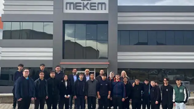 Kayseri'de öğrenciler robotik teknolojileri yerinde inceledi!