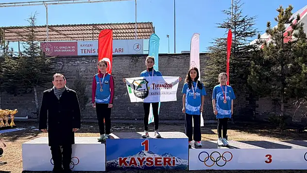 Kayseri'de Okul Sporları Atletizm İl Birinciliği tamamlandı