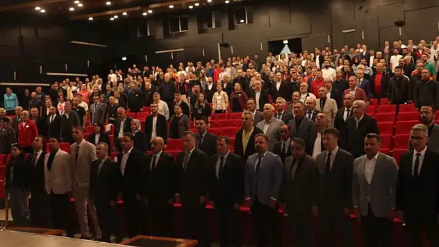 Kayseri'de okul sporlarının gelişimi için il müdürlerinden ortak toplantı!
