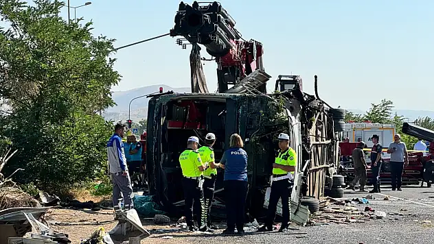 Kayseri'de otobüs kazasında yaralananların 19'u taburcu edildi