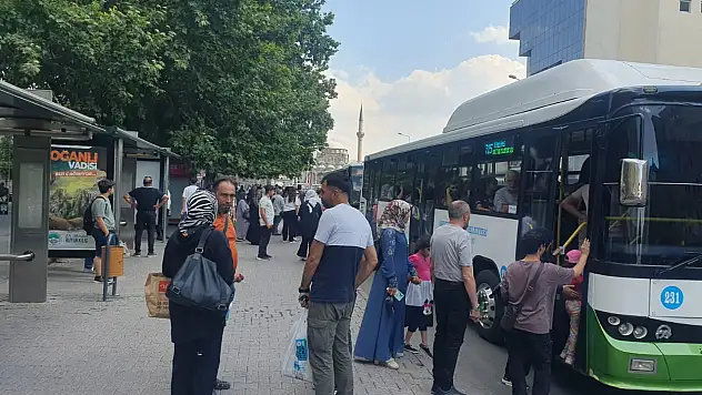 Kayseri'de otobüs ve tramvayda kısıtlama! Çoğu kişi bilmiyor