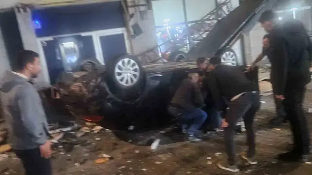 Kayseri'de otomobil 50 metre yükseklikten düştü!