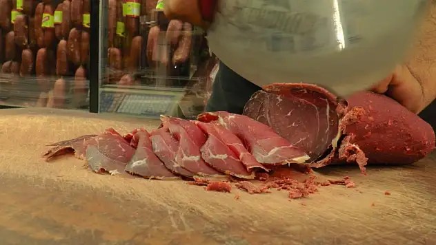 Kayseri'de pastırma ve sucuk satışları yüzde 25 düştü!