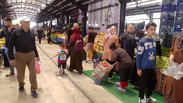 Kayseri'de pazar günü semt pazarı nerelerde kurulacak? (15 Mart)