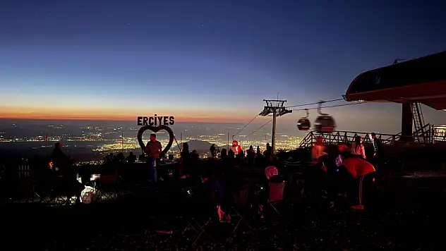 Kayseri'de perseid meteor yağmuru şöleni seyredilecek