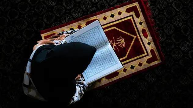 Kayseri'de Regaib Kandili'ne özel Kur'an ve sohbet programı!