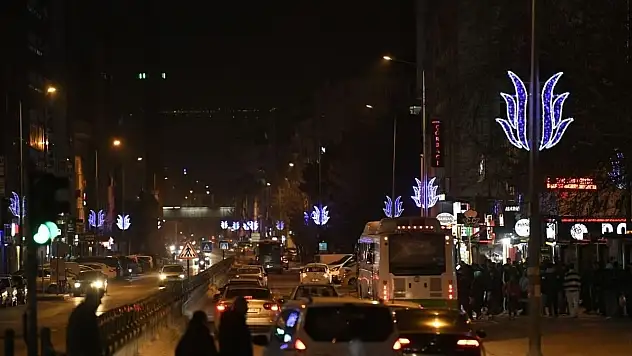 Kayseri'de restoranlar bomboş kaldı: Kimse de geri adım atmıyor!