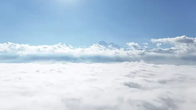 Kayseri'de sabah saatlerindeki sisin büyüleyici manzarası ortaya çıktı!