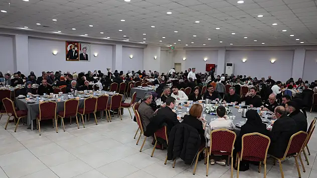 Kayseri'de şehit aileleri ve gaziler için özel iftar yemeği düzenlendi