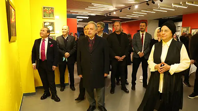 Kayseri'de Sibel Sarlı'nın eserleri umut oldu