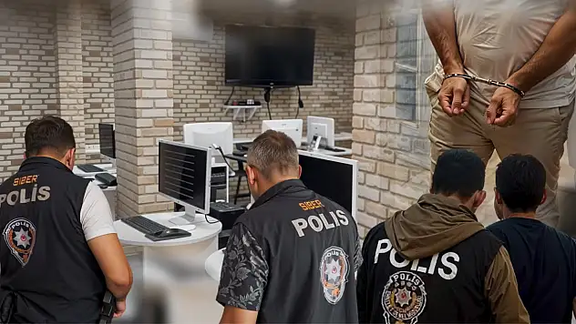 Kayseri'de siber suç operasyonu: Çok sayıda kişi tutuklandı!