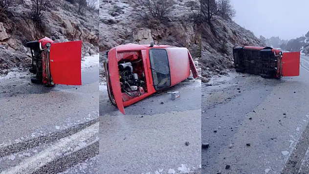 Kayseri'de şiddetli rüzgar otomobili yan yatırdı!