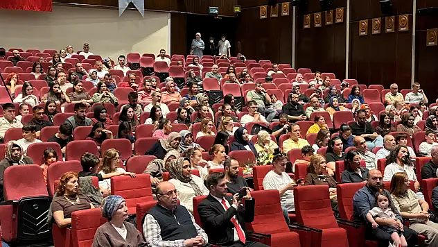 Kayseri'de talasemi hastaları ve aileler doyasıya eğlendi