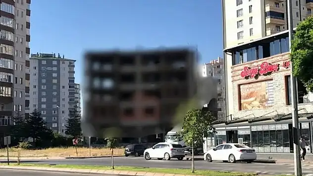 Kayseri'de terk edilmiş binalara yıllar sonra ilk müdahale!
